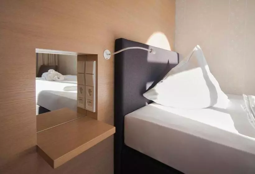 Standard Yhden Hengen Huone, Dorint Parkhotel Jordanbad
