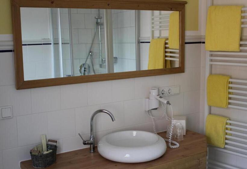 スタンダードシングルルーム, Posthotel Arnold