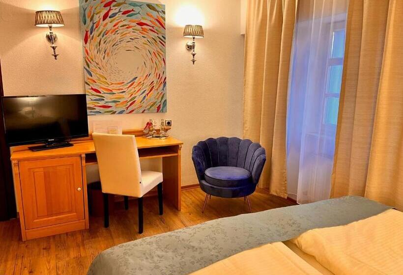 スタンダードルーム, Posthotel Arnold