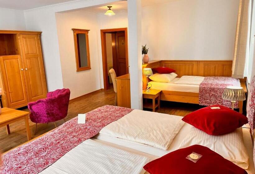 Семейный Номер, Posthotel Arnold