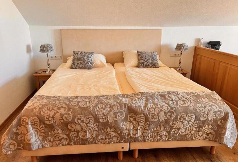 Номер Deluxe с Балконом, Posthotel Arnold