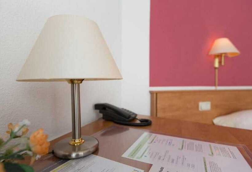 اتاق استاندارد یک نفره, Aparthotel Berlin