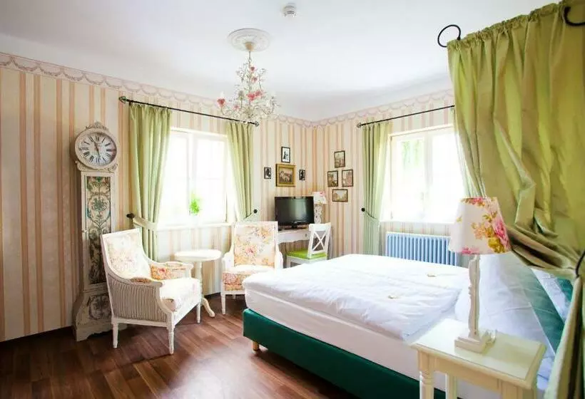 Standard-huone, Gastwirtschaft & Hotel Hallescher Anger