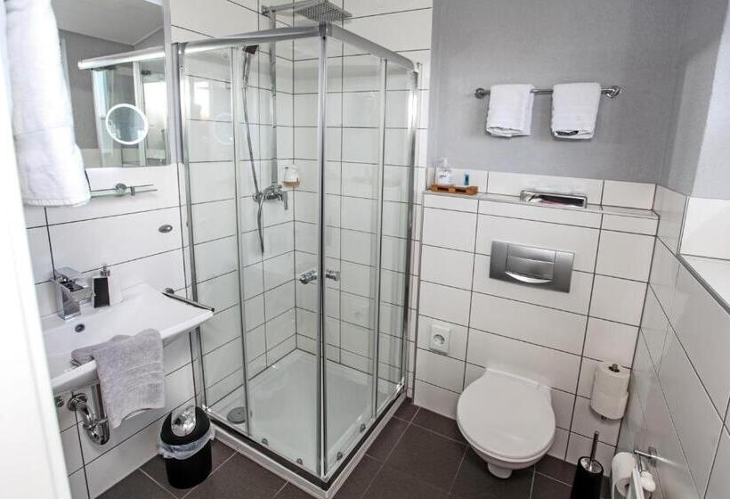 غرفة قياسية ثلاثية, Brunnenbach