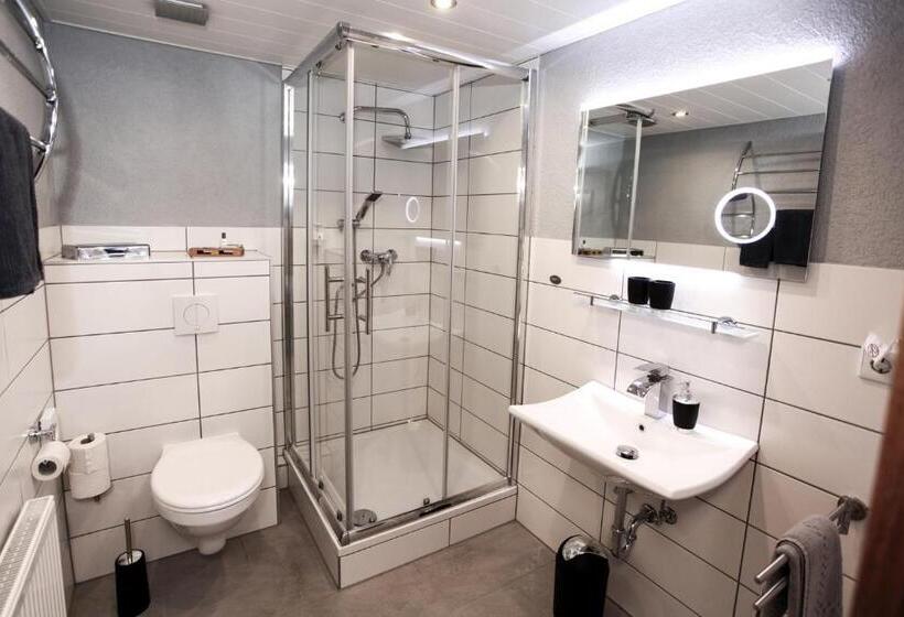 غرفة قياسية, Brunnenbach