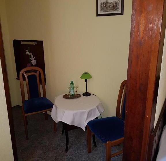 스탠다드 싱글 룸, Café Burg Stahleck