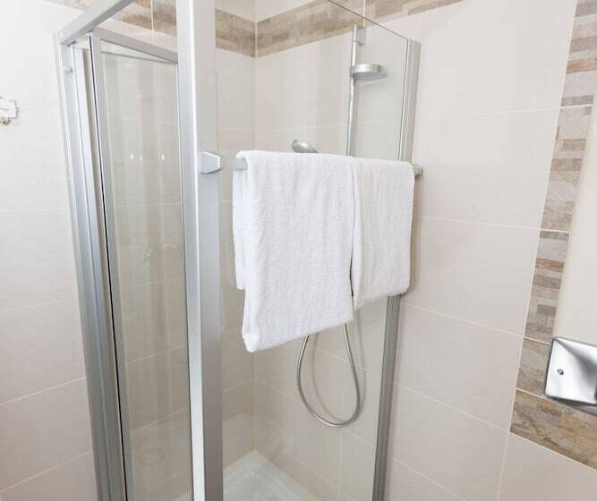 家庭间, Deva Hotel Kaiserblick