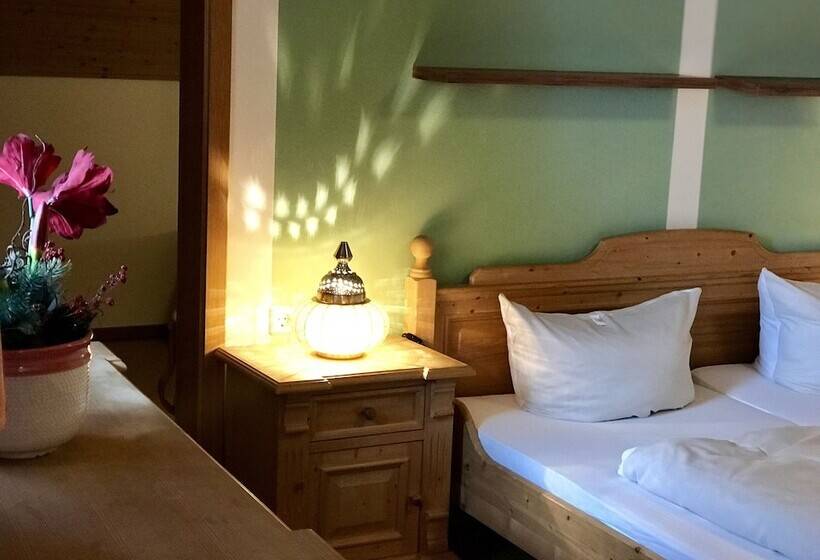 家庭间, Deva Hotel Kaiserblick