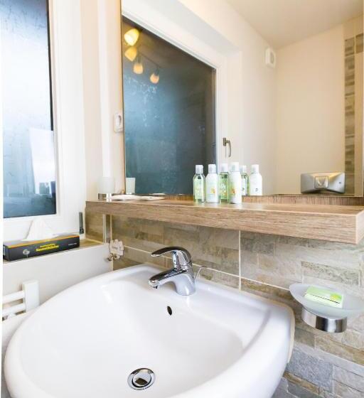 家庭间, Deva Hotel Kaiserblick