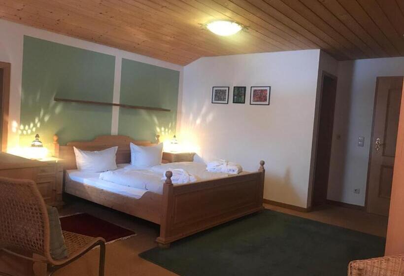 家庭间, Deva Hotel Kaiserblick