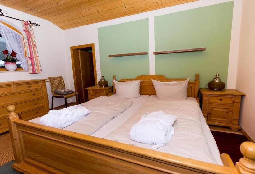 家庭间, Deva Hotel Kaiserblick