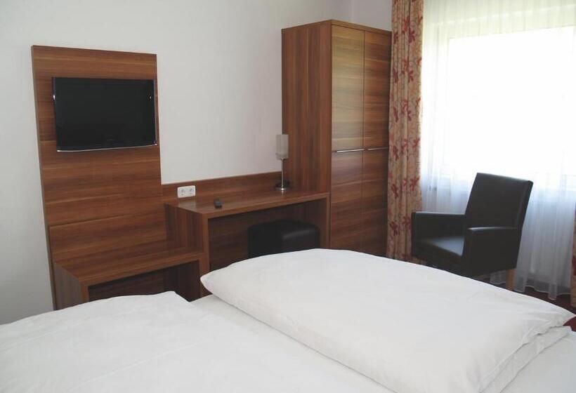 标准间, Felsenkeller