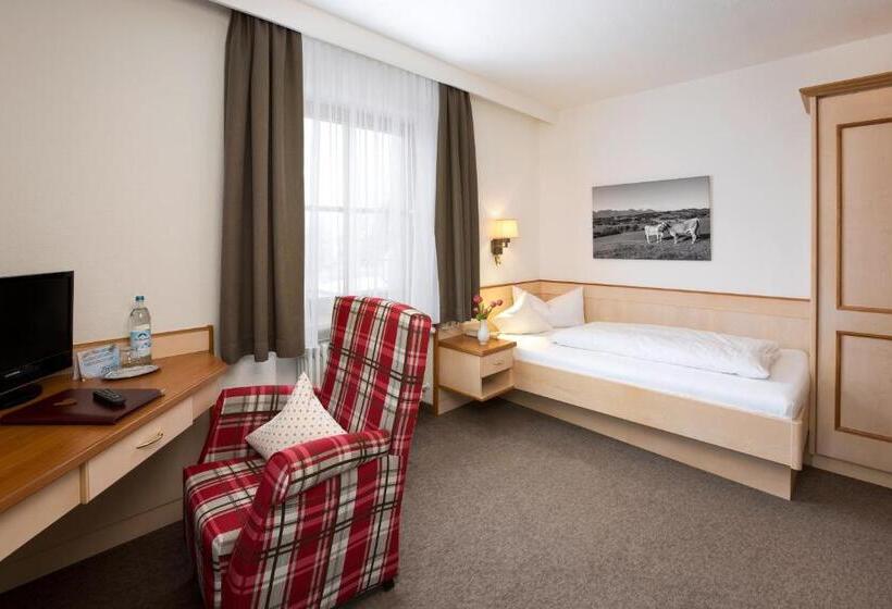 اتاق استاندارد یک نفره, Filser