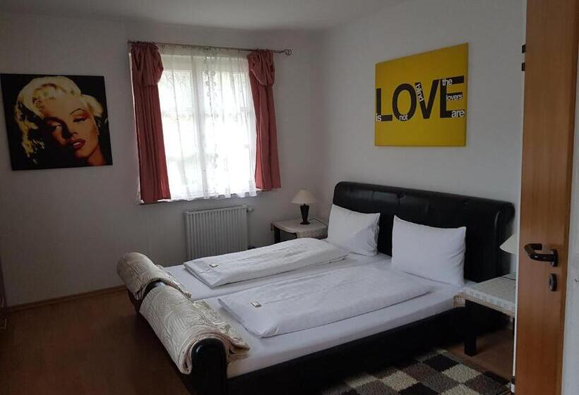 غرفة قياسية فردية, Gut Lauterbad