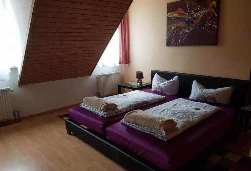 غرفة قياسية, Gut Lauterbad