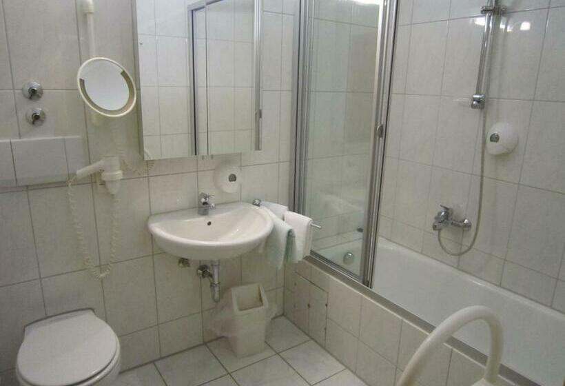 اتاق استاندارد, Hahnenkleer Hof