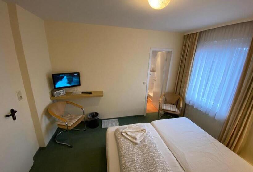 חדר סטודיו סטנדרד, Harzidyll