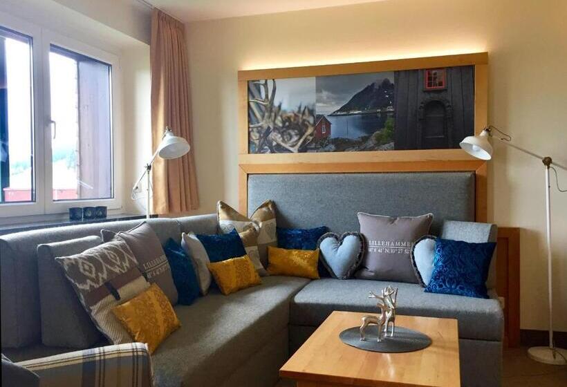 Family Suite, Jens Weissflog