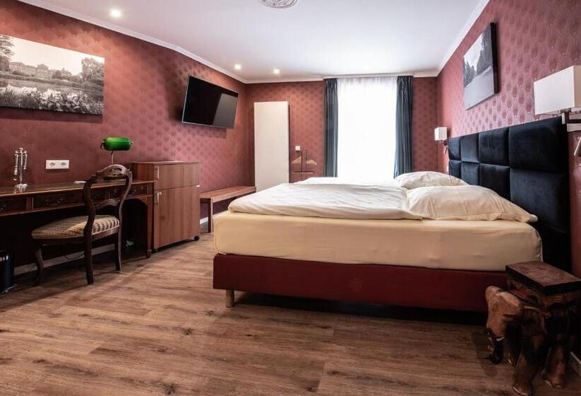 غرفة قياسية, Kurfürstenhof