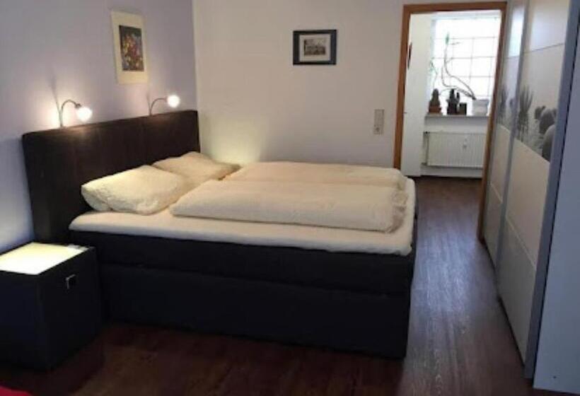 스탠다드 룸, Marktschänke