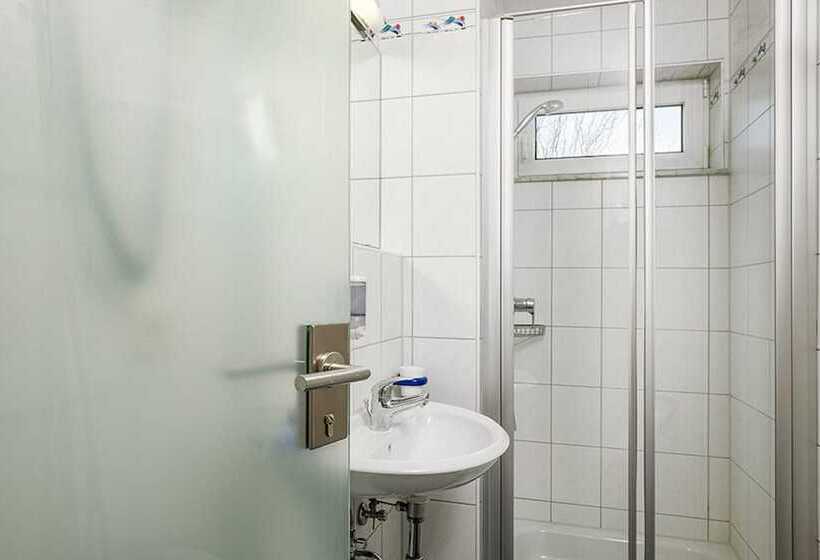 Quarto Triplo Estandar, Mythos