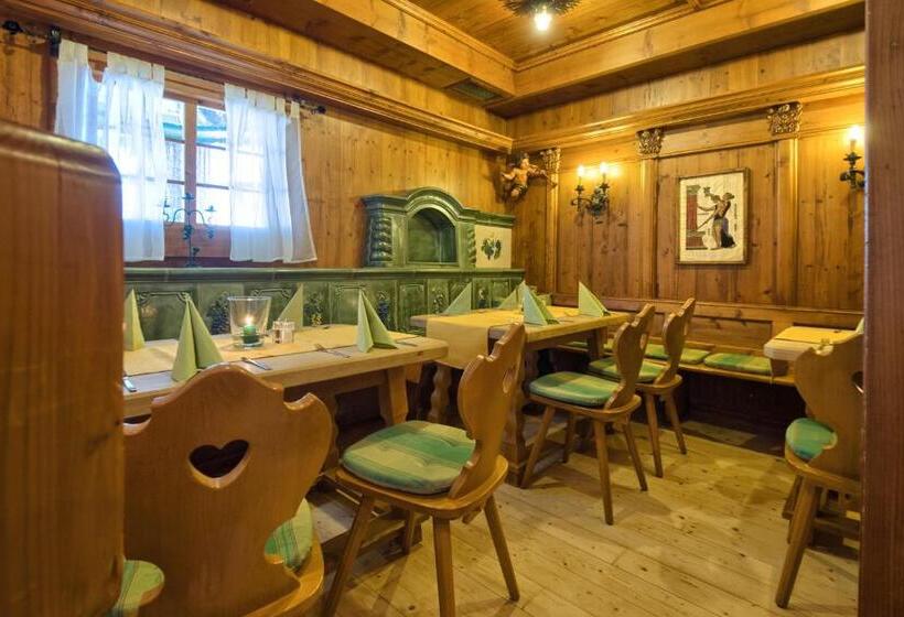 Quarto Triplo Estandar, Mythos