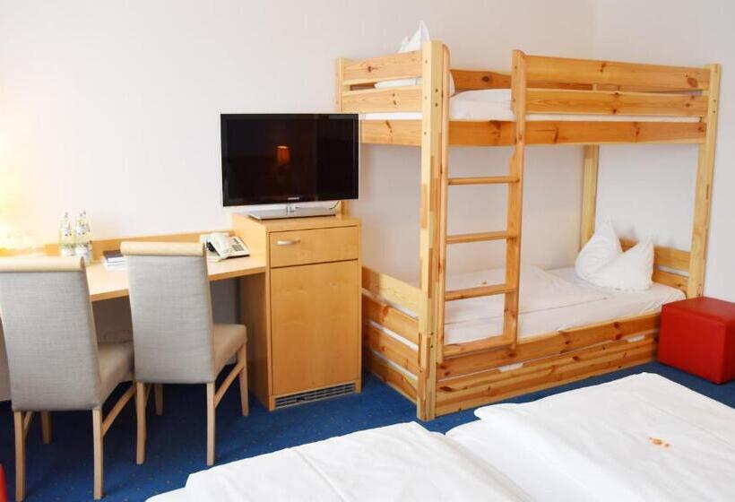 Семейный Номер, Nummerhof