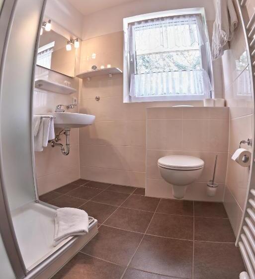 标准单人间, Pension Elfi