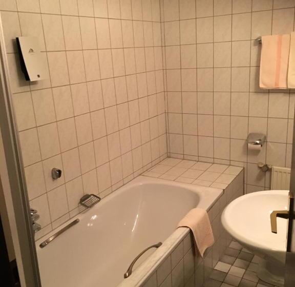 Номер Deluxe, & Restaurant Dortmunder Eck