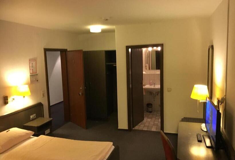 Номер Deluxe, & Restaurant Dortmunder Eck