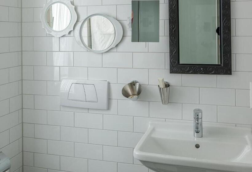 Quarto Comfort, Romantikhotel Rebstock Art & Design