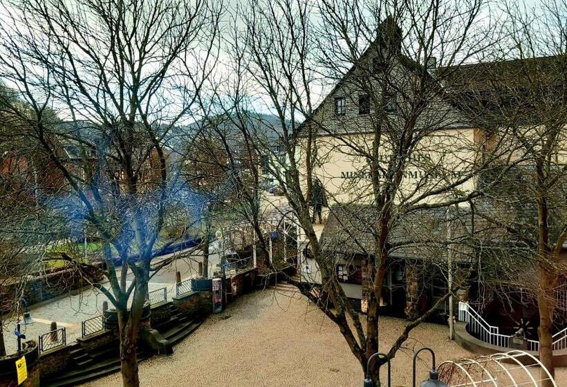 חדר סטנדרט לשלושה, Schloßschenke