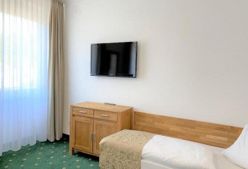 Номер Стандарт Трехместный, Schwabenwirt