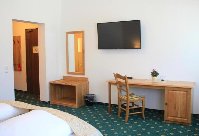 Трехместный Номер Deluxe, Schwabenwirt