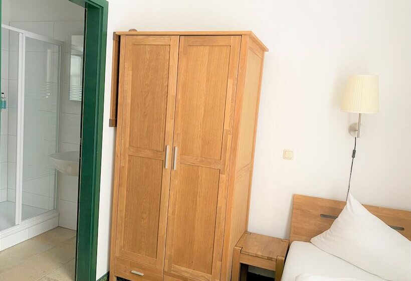 Номер Стандарт Индивидуальный, Schwabenwirt