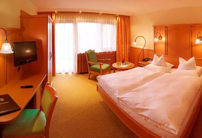 Standard-huone, Steinbach