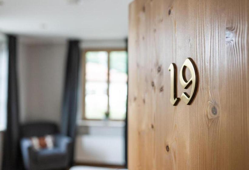 标准间, Tegernseer Hof