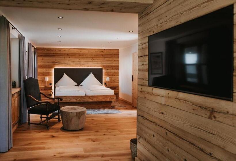 2间卧室的房子, Tegernseer Hof