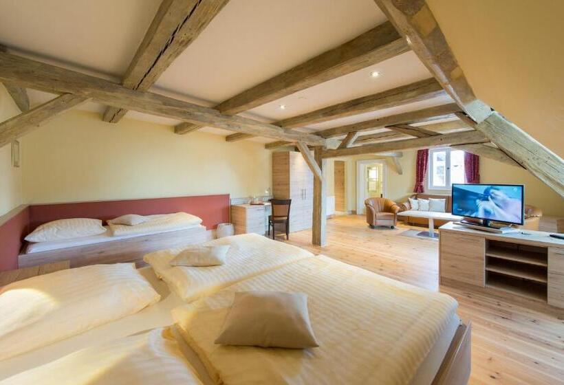 4ベッドルームクラシックタイプ, Theophano