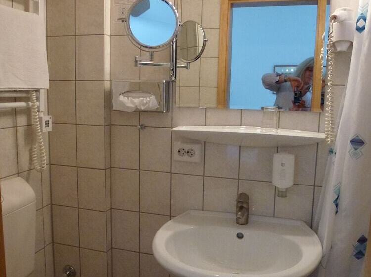 חדר סטנדרט, Wildunger Hof Mit Gemeinschaftskuche