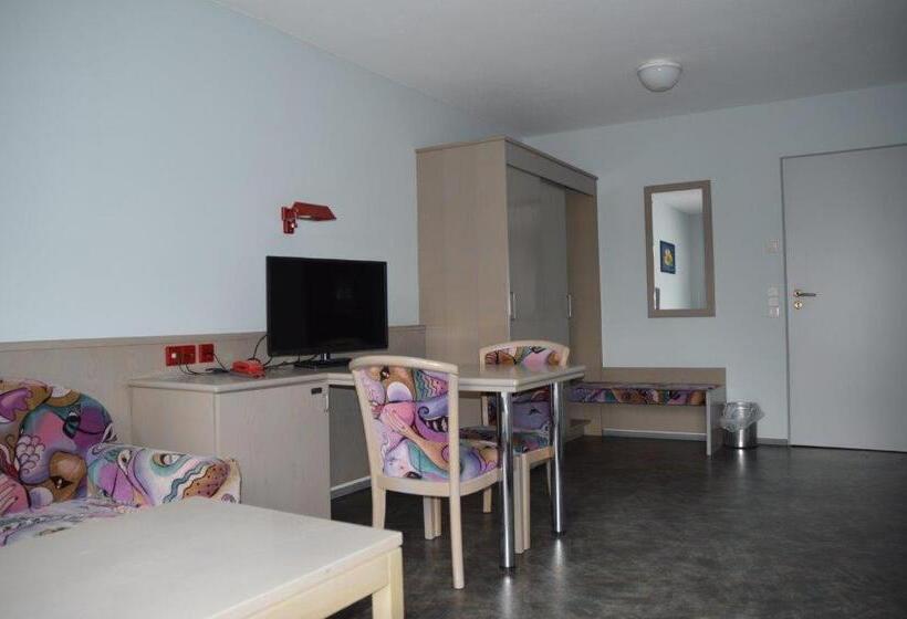 Номер Стандарт Индивидуальный, Gästehaus Linde, Hotel Garni