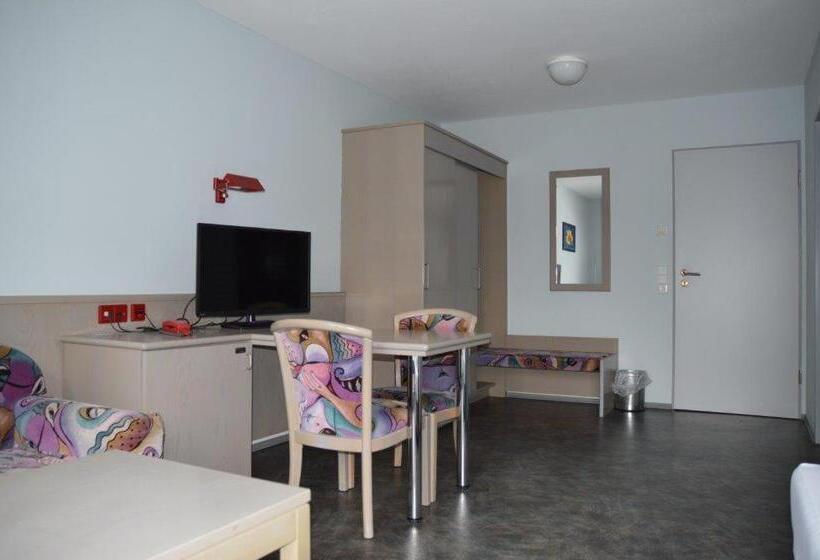 Номер Стандарт, Gästehaus Linde, Hotel Garni