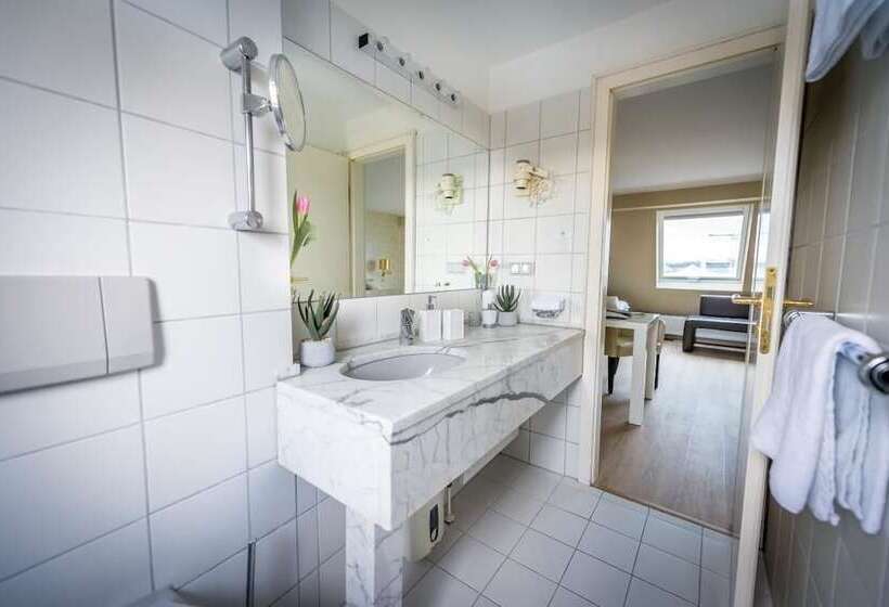 スタンダードルーム, Rheydter Residenz