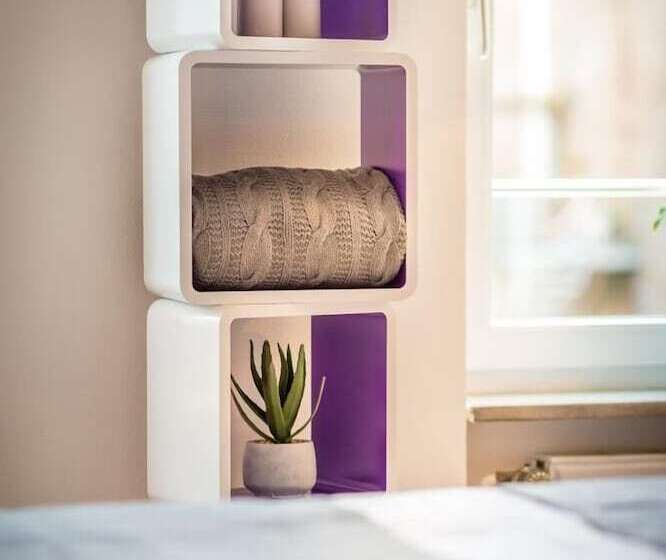 スタンダードルーム, Rheydter Residenz