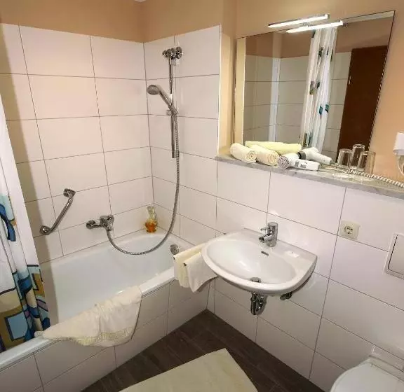 Huoneisto 1 Makuuhuone, Xundheits Hotel Garni Eckershof