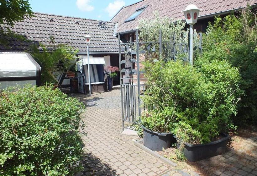 חדר סטודיו סטנדרד, Pension Riverside In Leverkusen Hitdorf Am Rhein Zentral An Der A1 Und 59