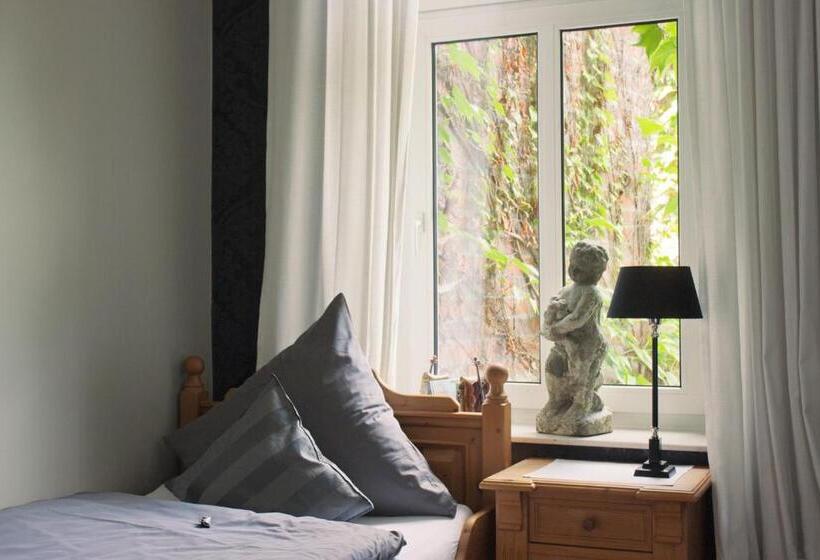 Номер Стандарт Индивидуальный, Boutique Hotel Kauers