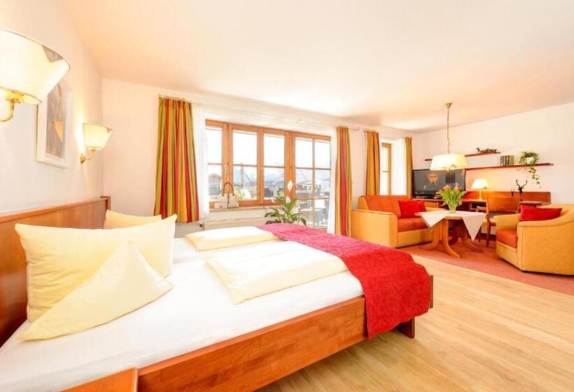 سوییت جونیور, Familien  Und Wellnesshotel Viktoria