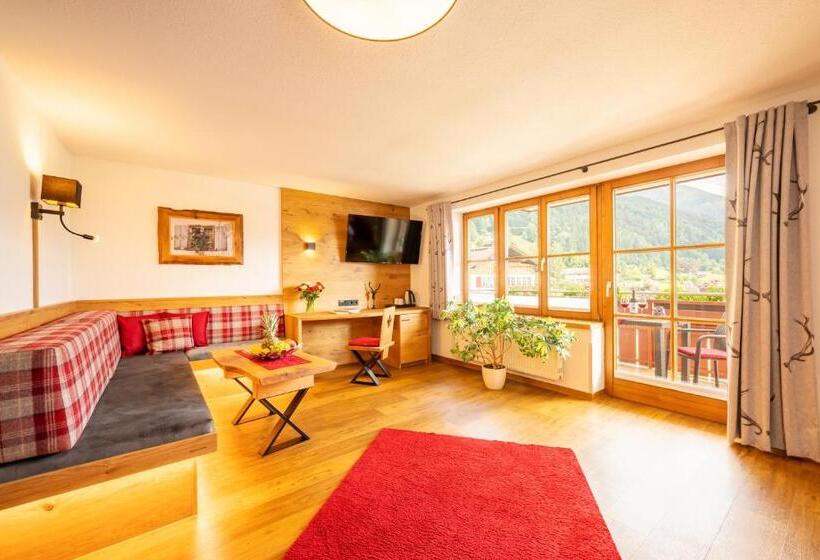 سوییت جونیور, Familien  Und Wellnesshotel Viktoria