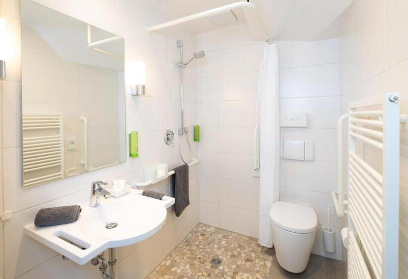 اتاق راحتی, Familien  Und Wellnesshotel Viktoria